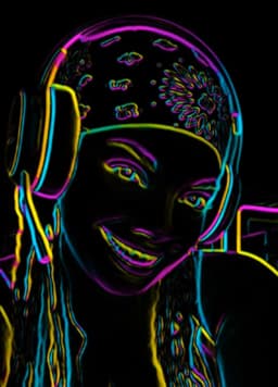 Avatar for Shal_eye_Create's bio onLumia stream link page