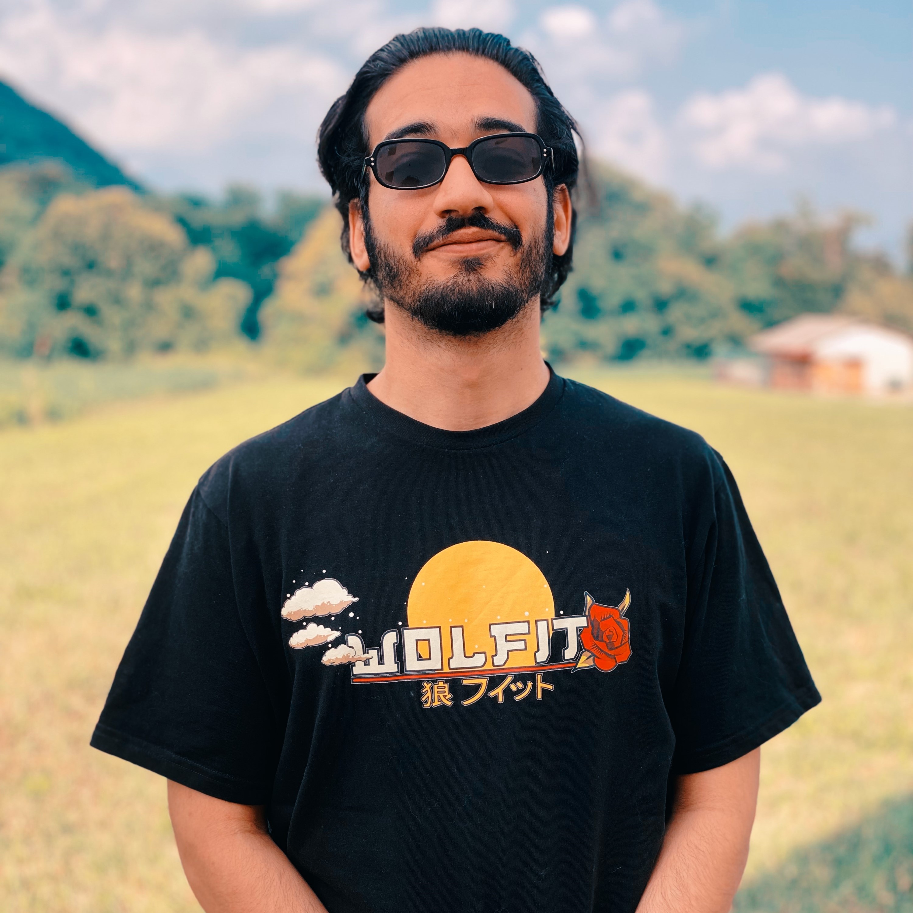 Avatar for M3KKY's bio onLumia stream link page