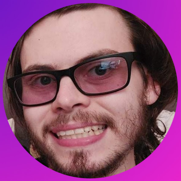 Avatar for AshleyWoods's bio onLumia stream link page